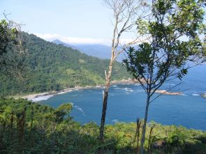 playa desierta en Ilhabela - Litoral de São Paulo